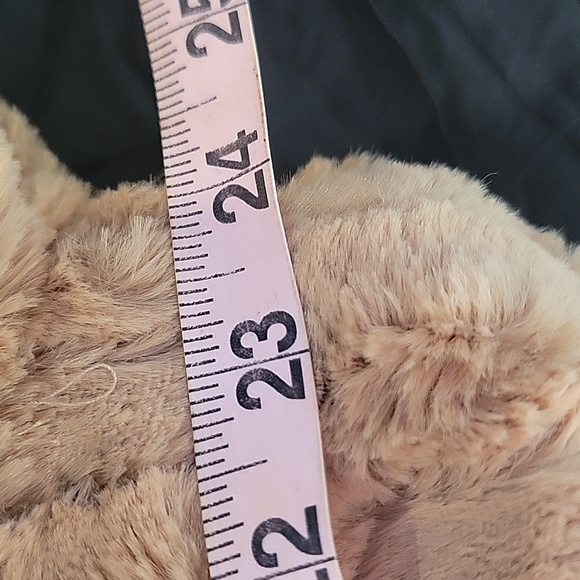 NWT Band of the Free Faux Fur Hooded Jacket - Angel Butterscotch - Picture 6 of 6